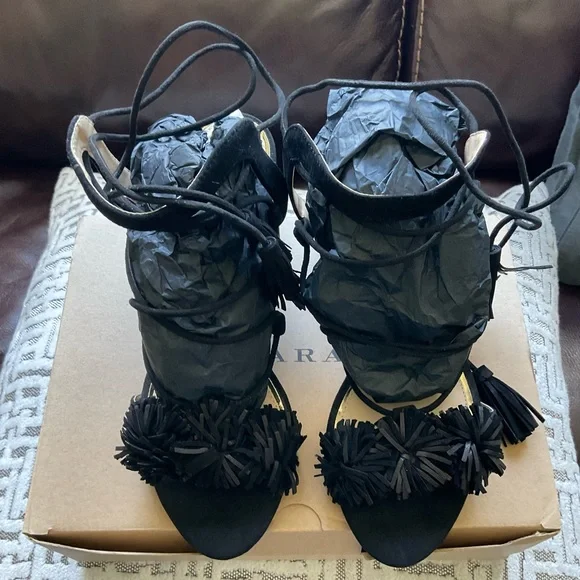 New Zara sandals woman’s - Picture 1 of 12